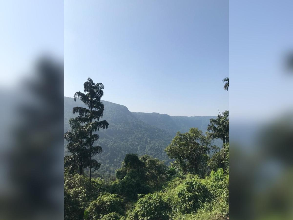 Living Roots Lodge Cherrapunji Eksteriør bilde